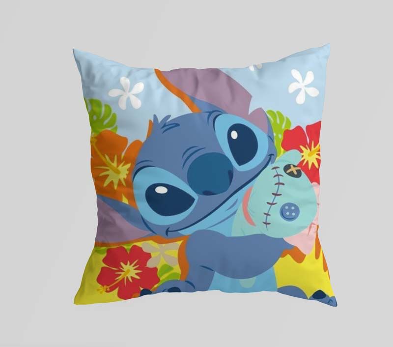Cojín Stitch – Amor y ternura tropical